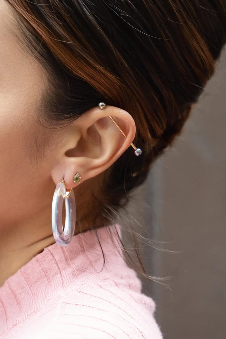 GLITTER FLAT OVAL LUCITE HOOPS