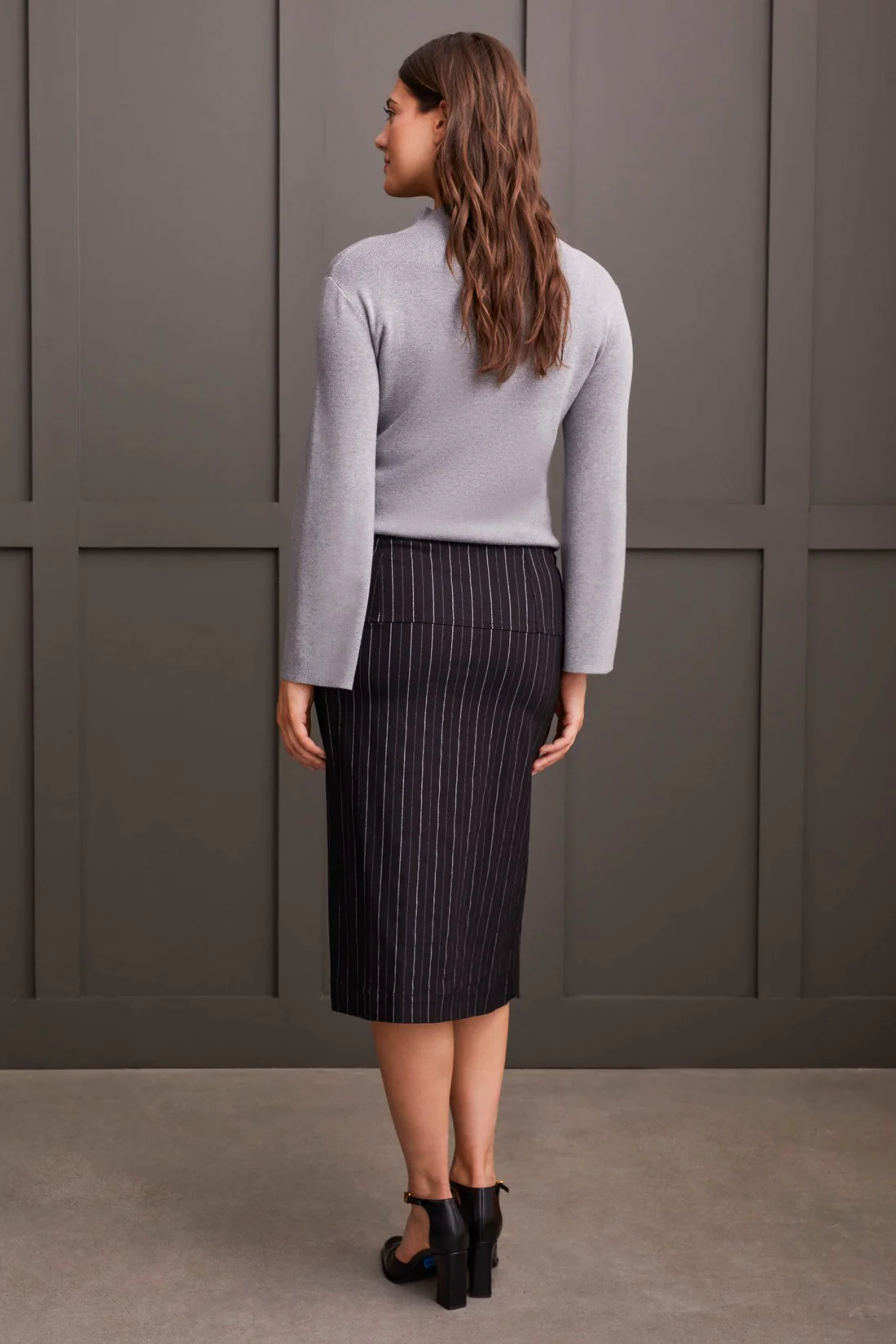 PULL-ON CAREER SKIRT WITH FRONT SLIT