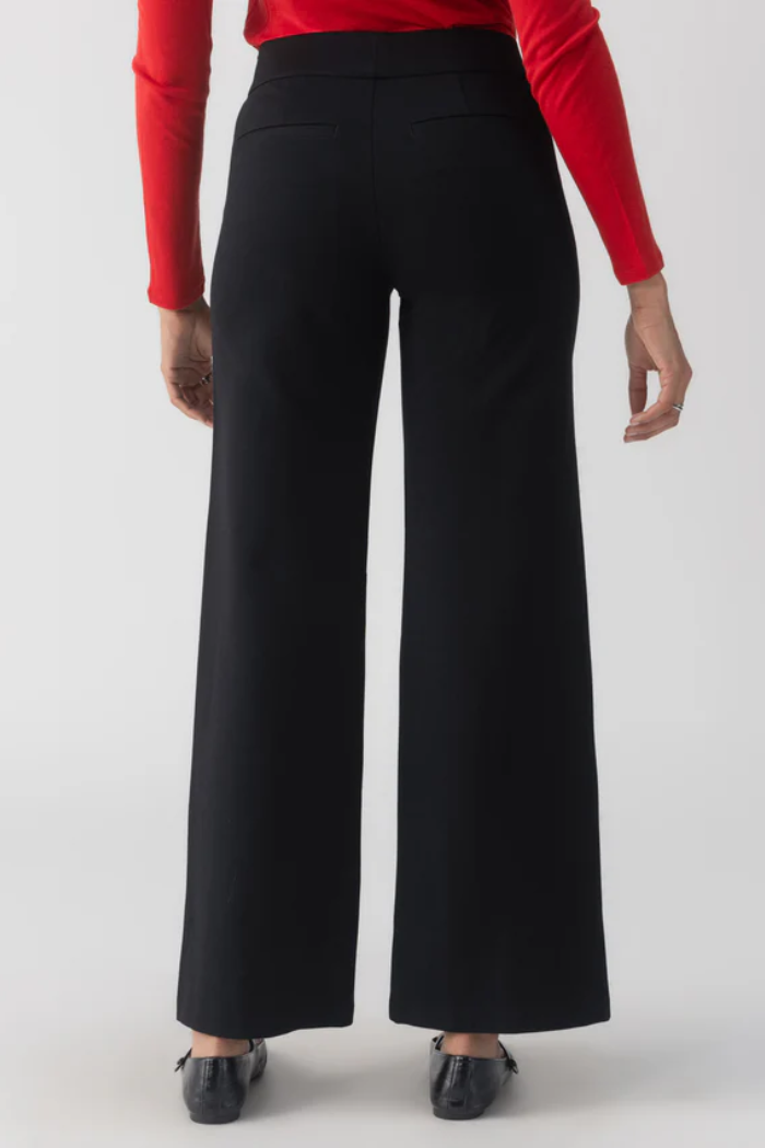 Runway Wide Leg Legging