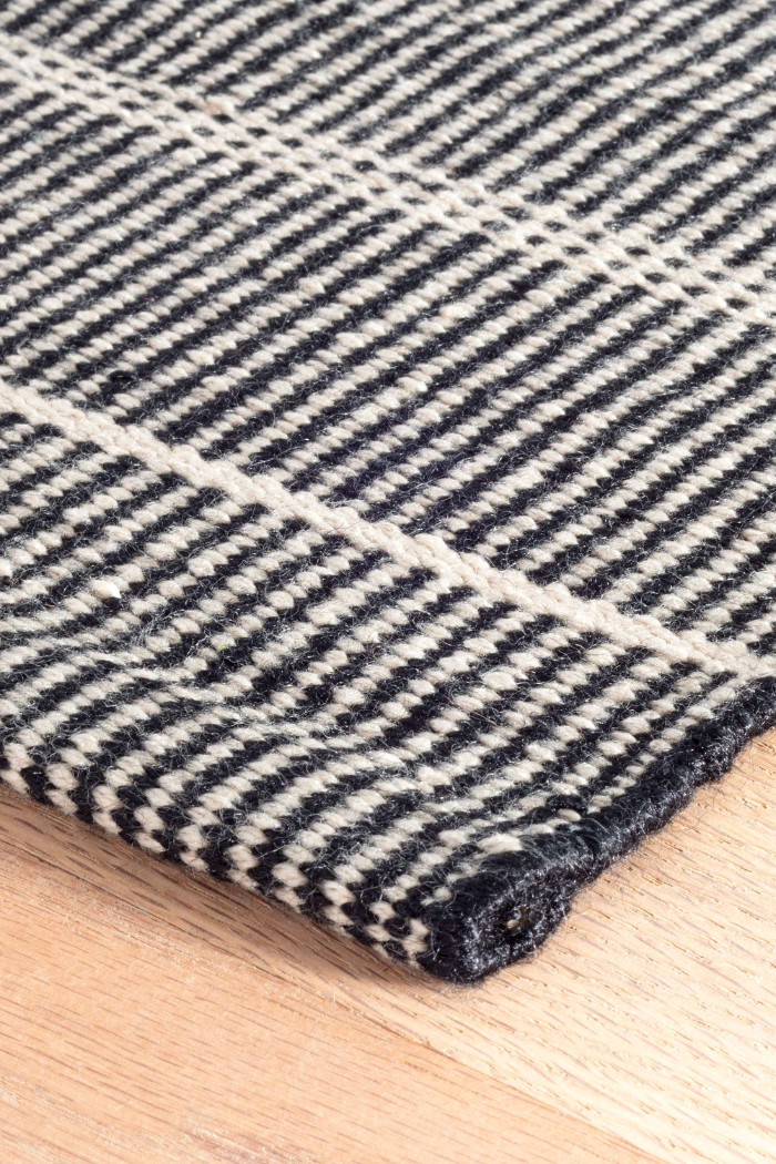 Samson Black Indoor/Outdoor Rug