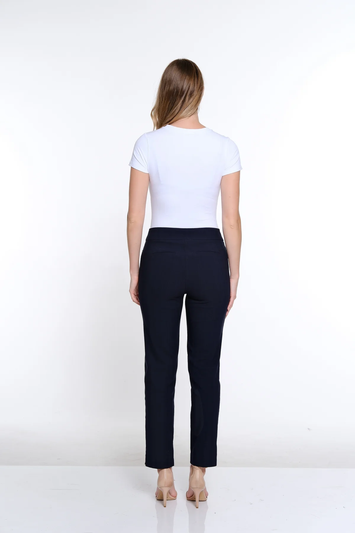 ***Petite*** pull on ankle pant w/real front & back pockets