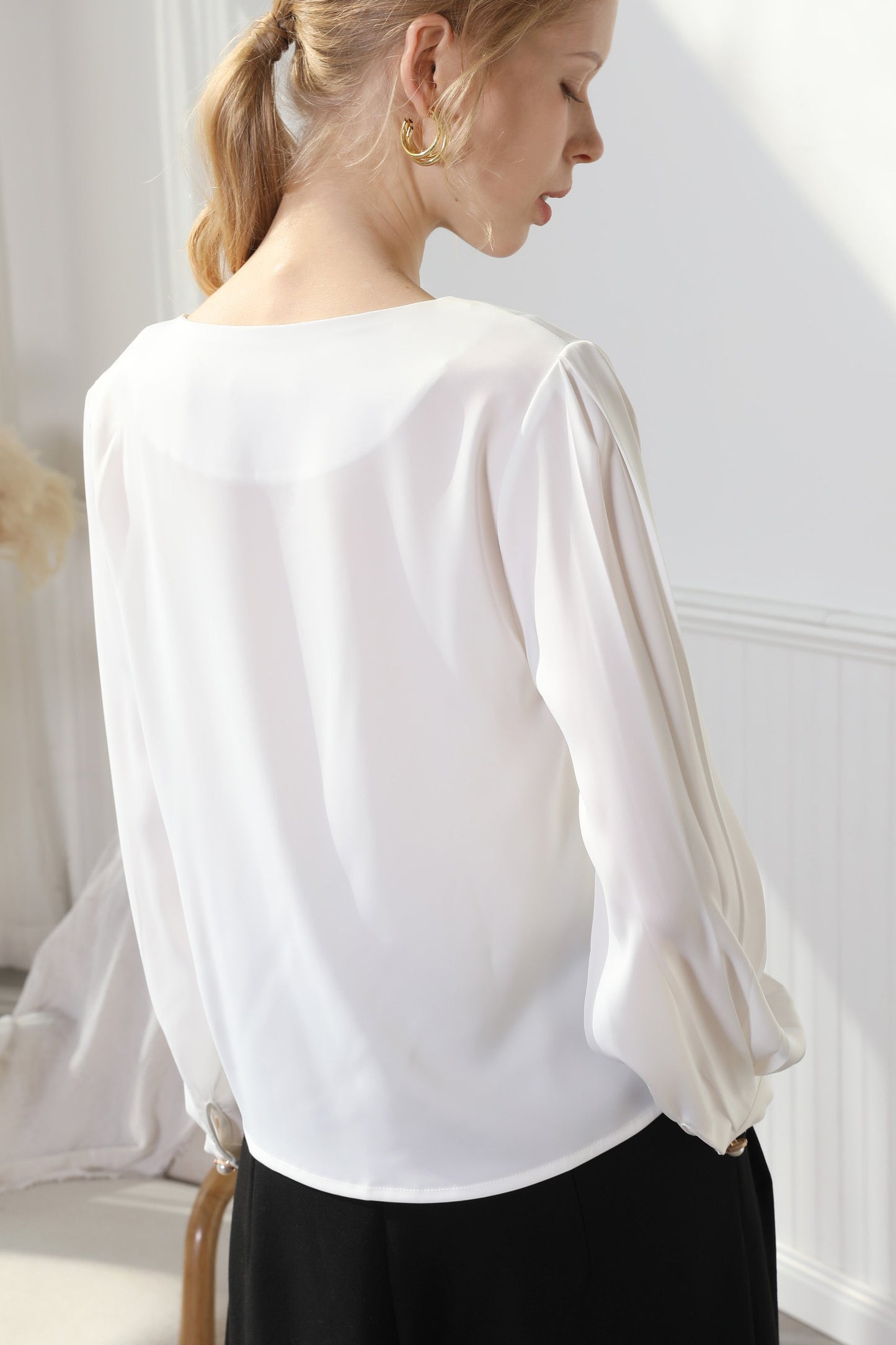 Feminine Blouse White With Pearl Detail