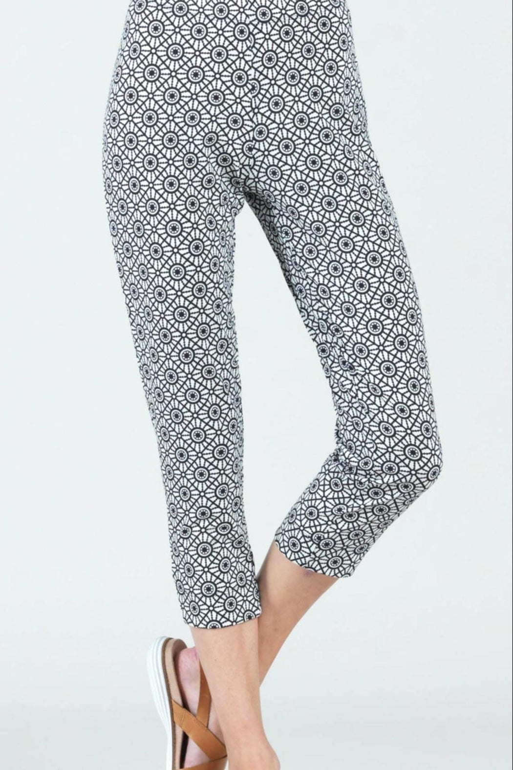 Geodiamond-Print Soft-Knit Capri