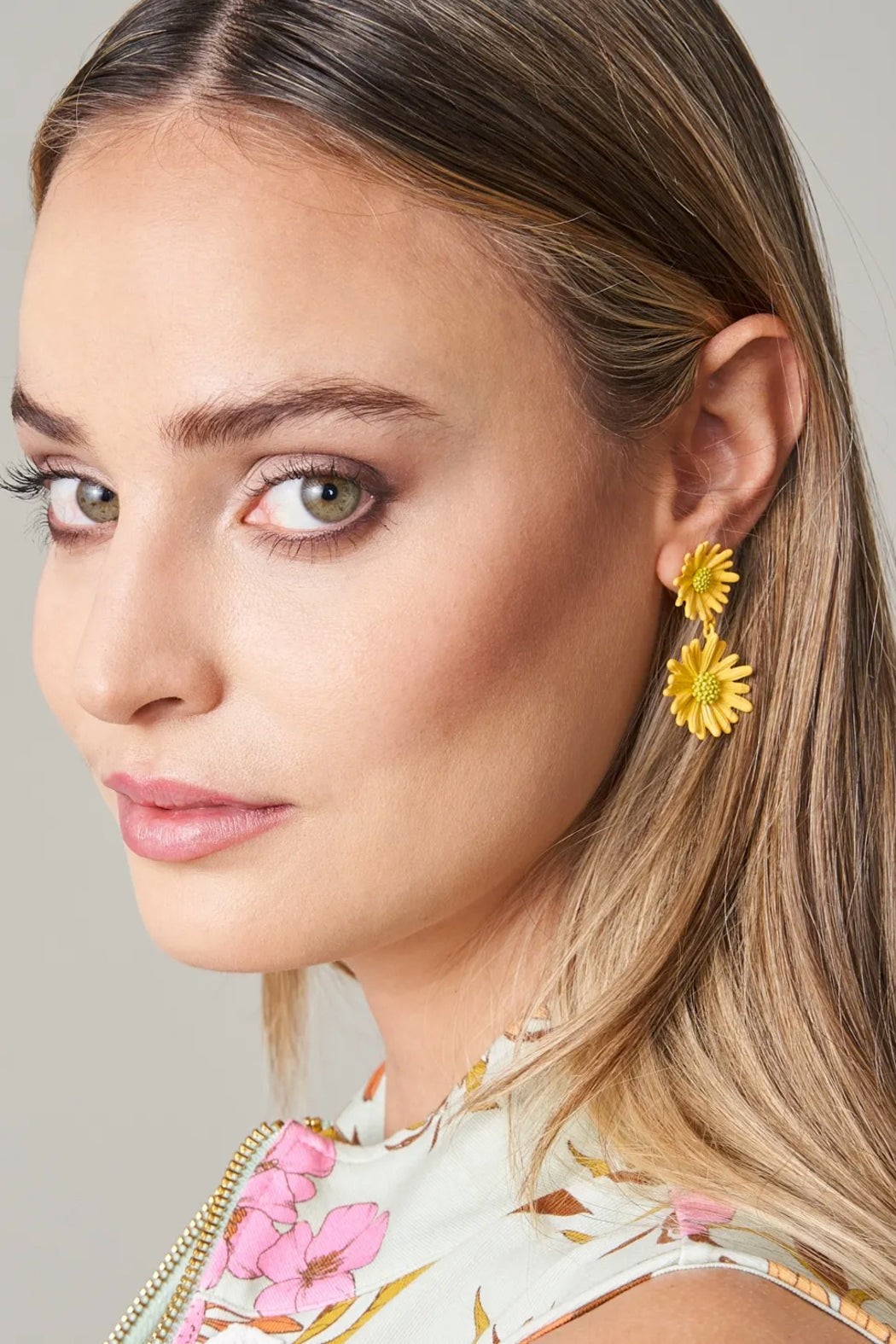Debbie Daisy Earrings