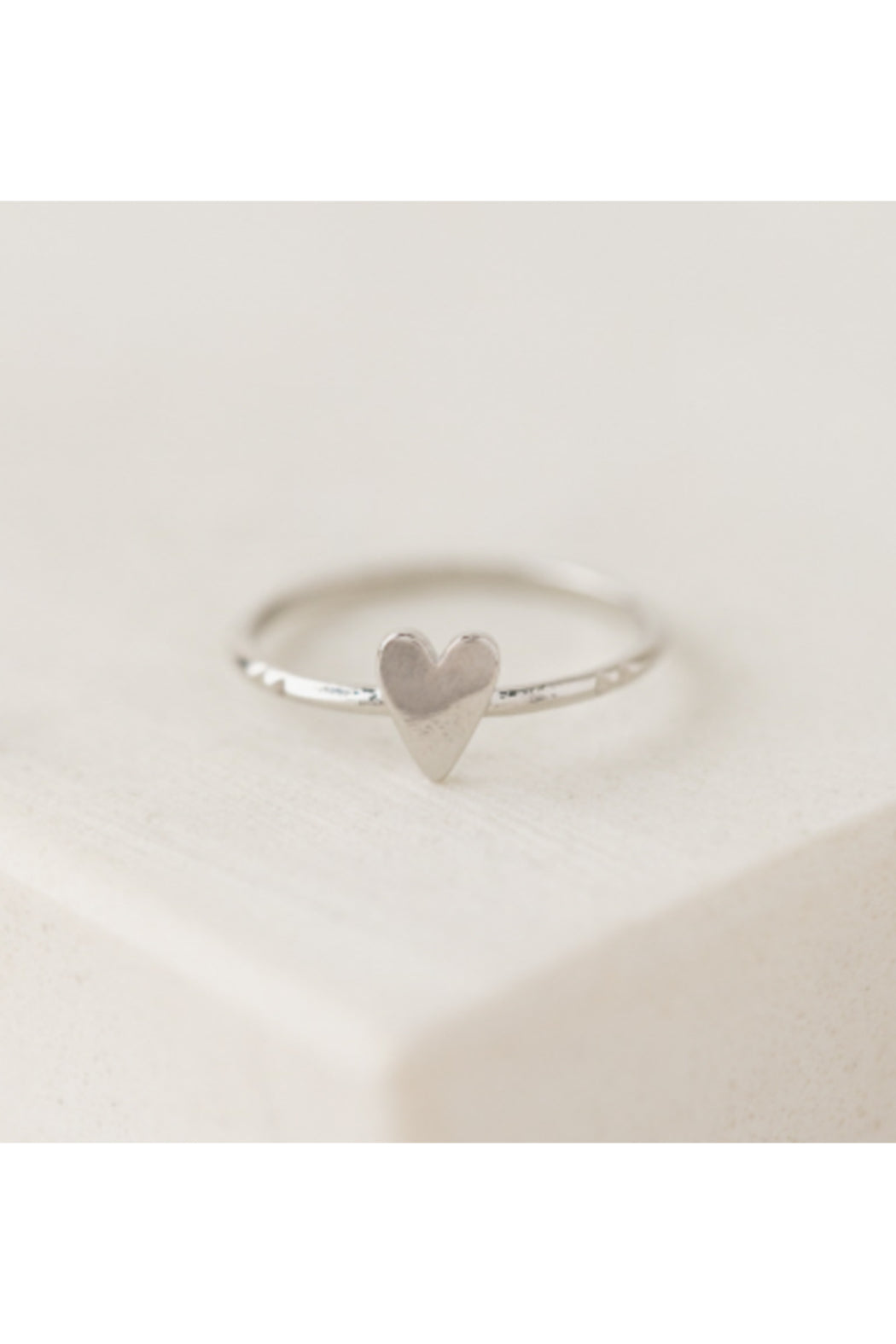 EVERLY HEART RING