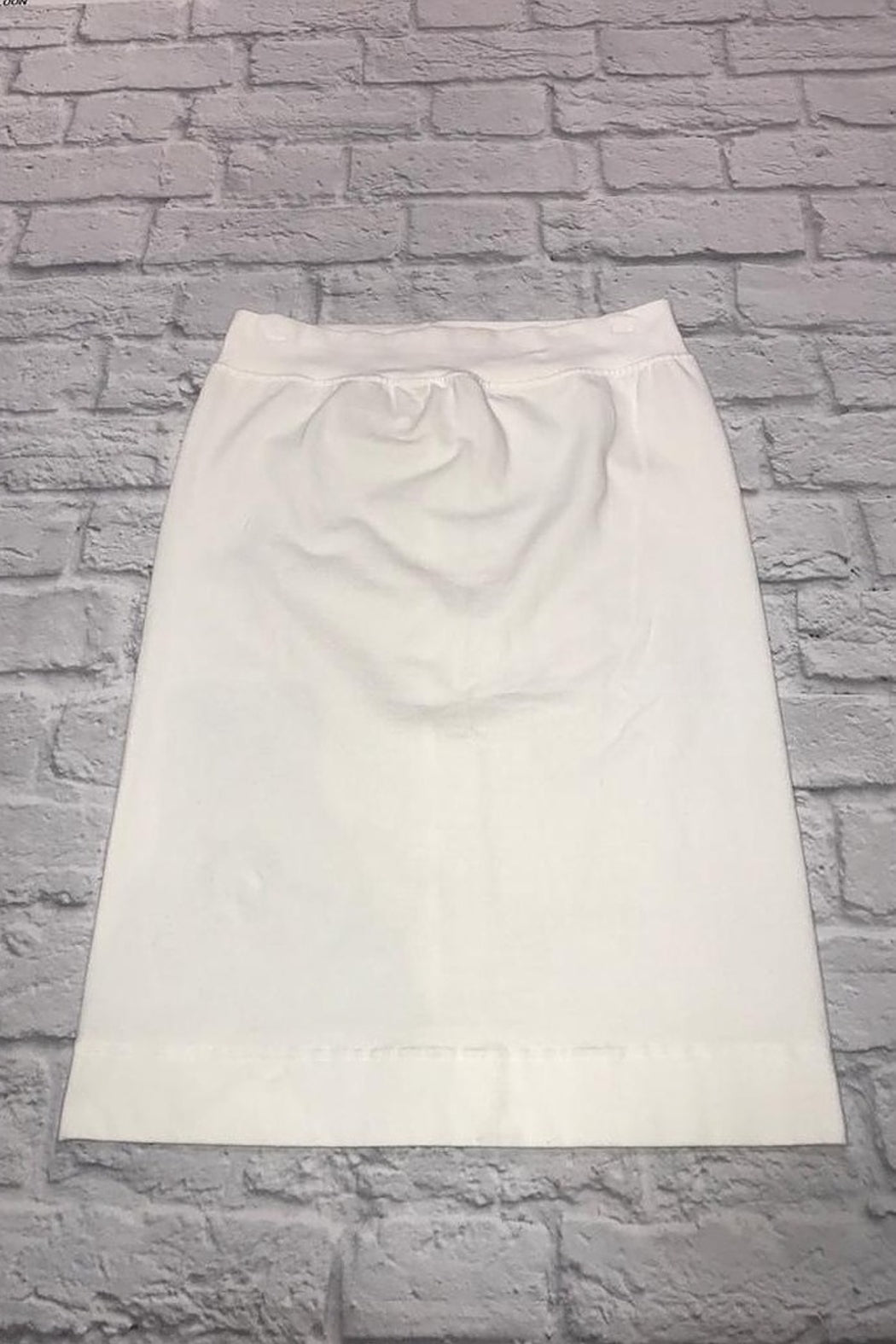 Hardtail pencil skirt