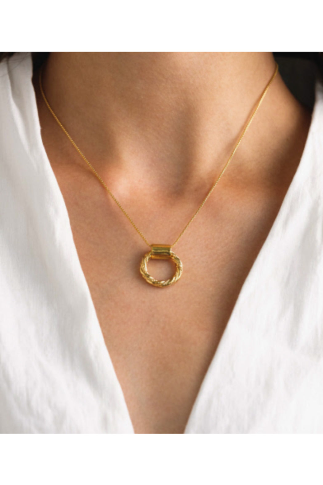 JESSIE NECKLACE