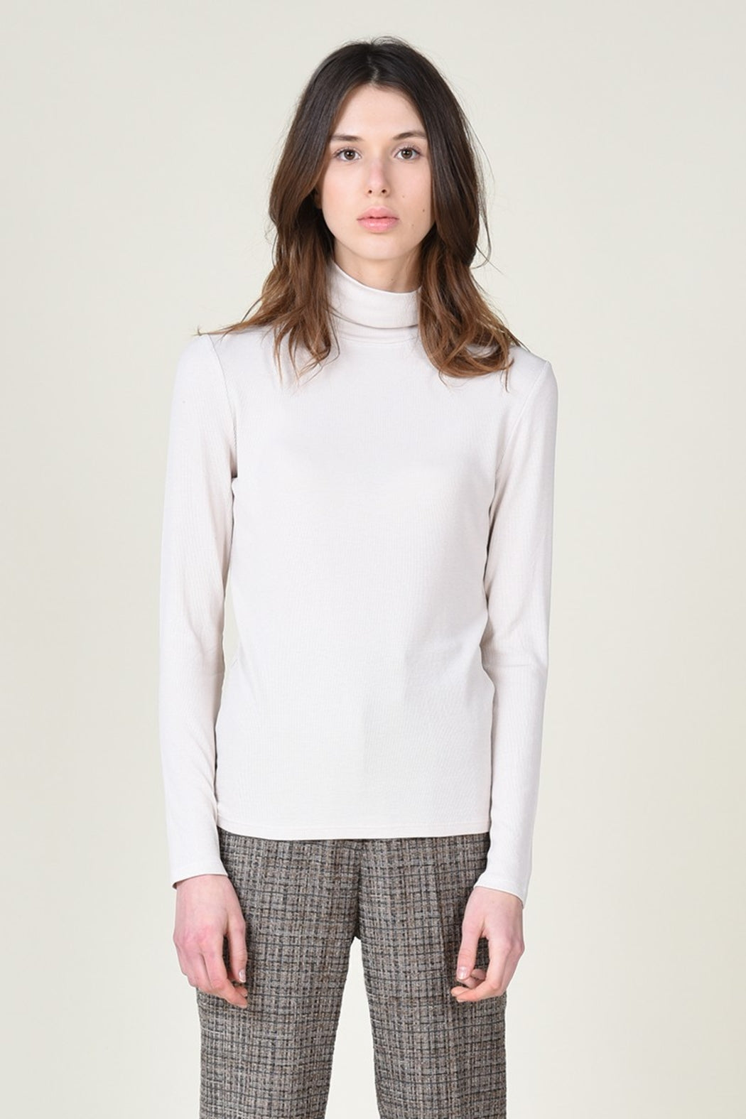KNITTED HIGH NECK TOP