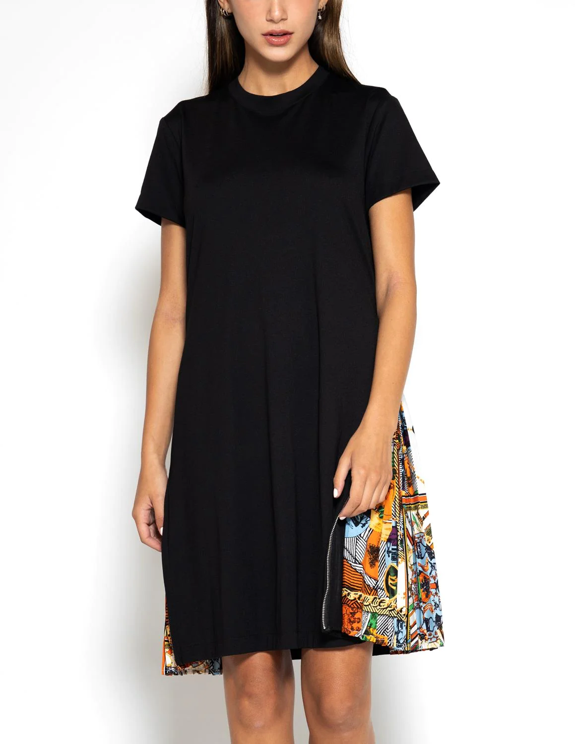 Gracia Short Sleeve Dress With Side Zipper Print Pleats D30386