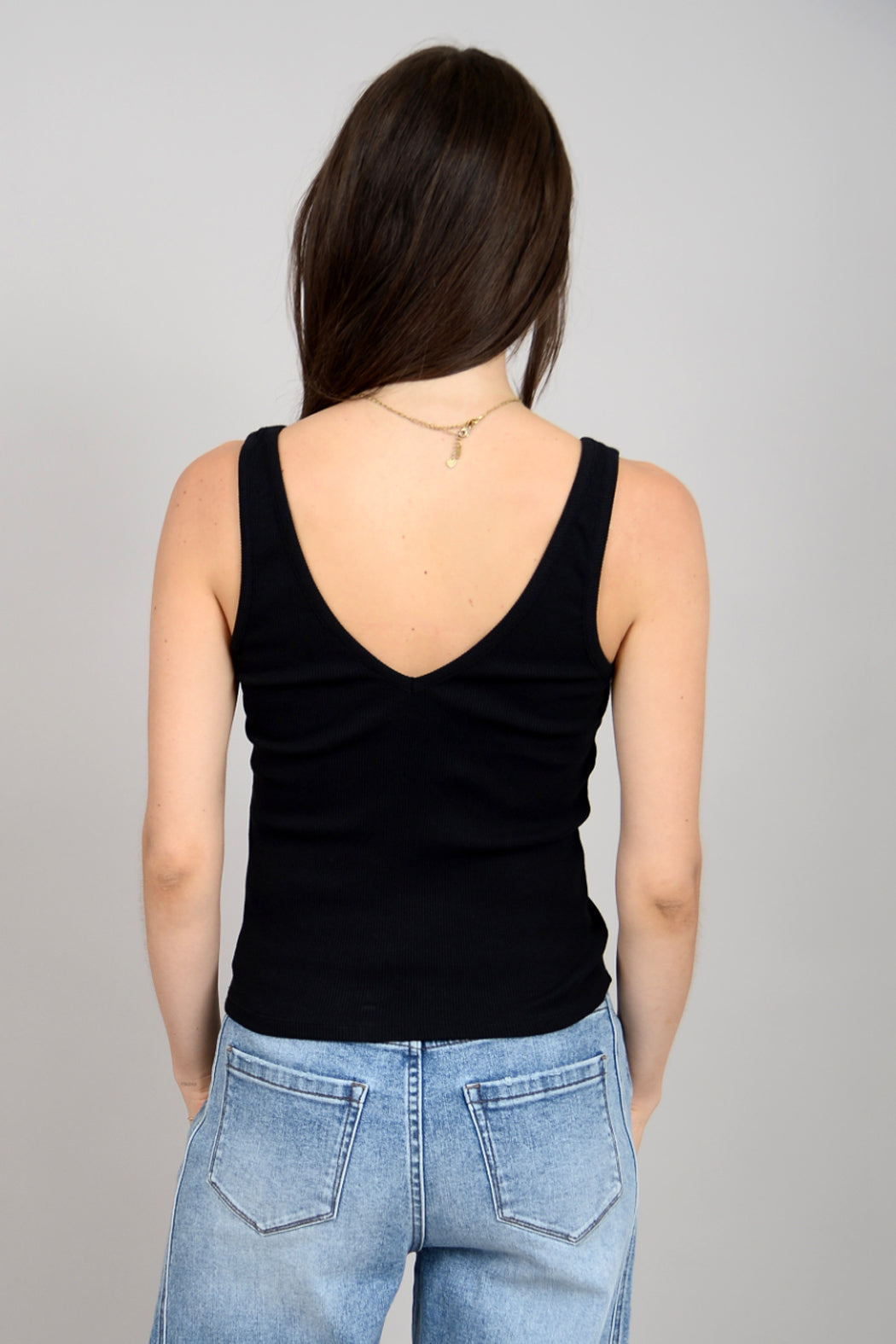 Vina V-Neck Cami