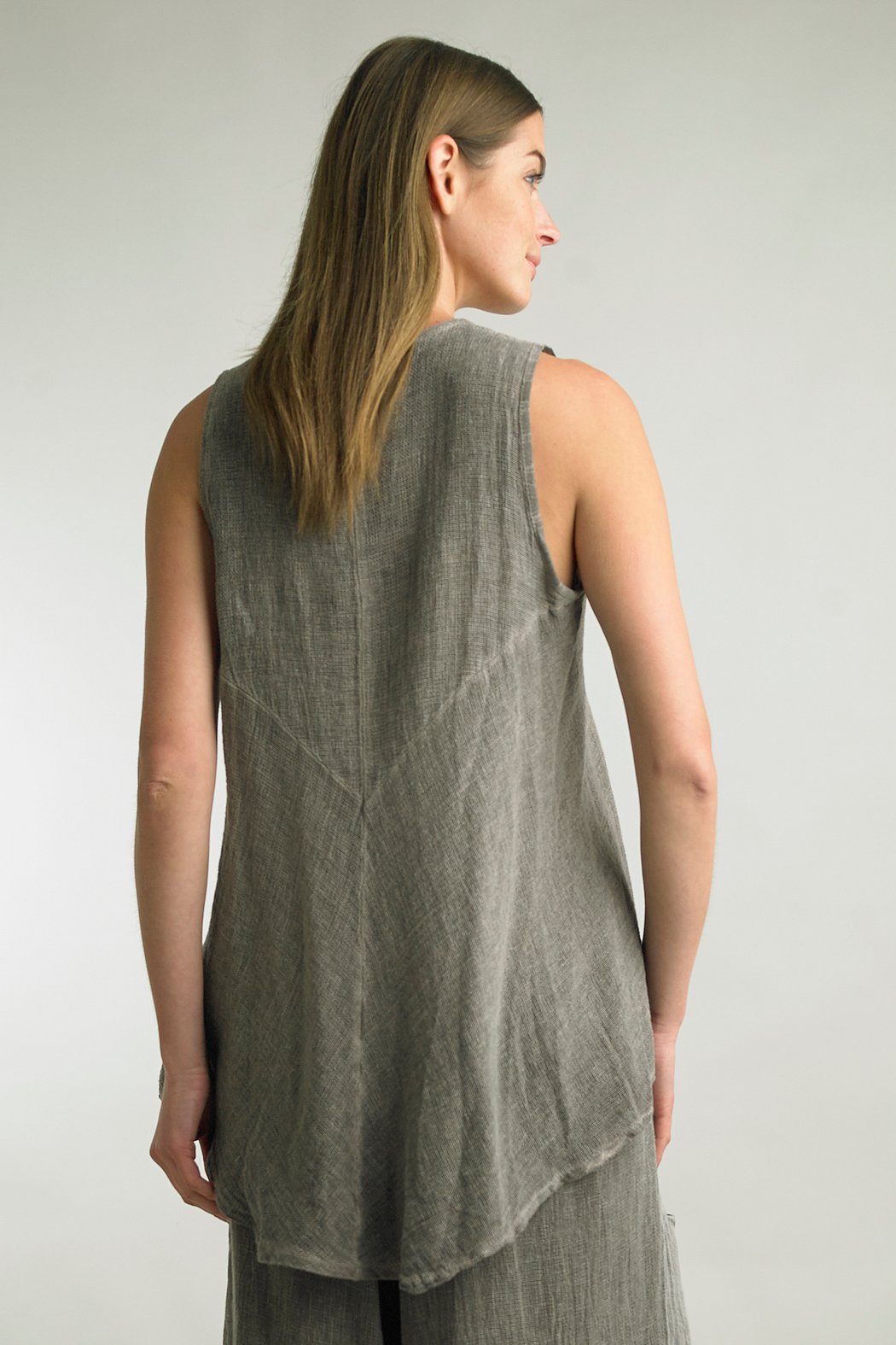 Taupe Hi-Low Tank