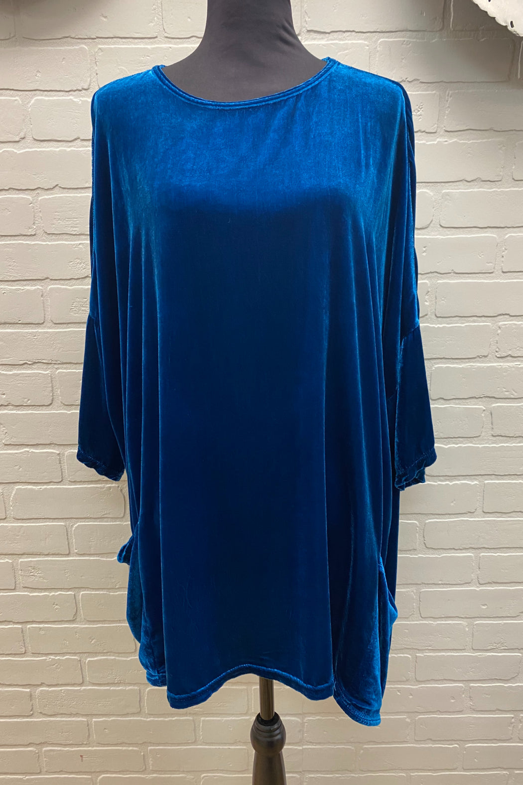 Velvet Pullover