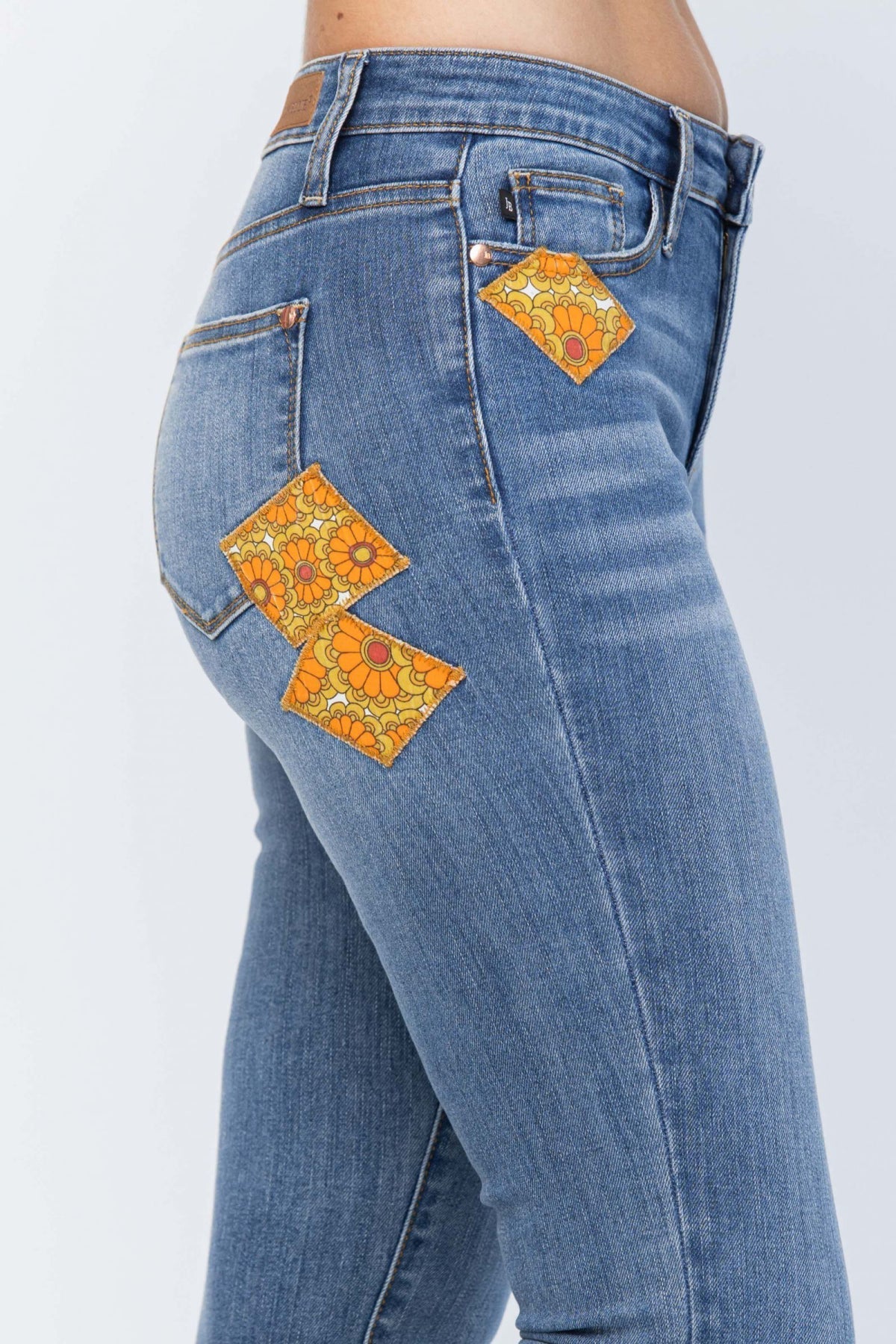 Judy Blue Full Size Mid-Rise Orange Floral Patch Skinny Jeans