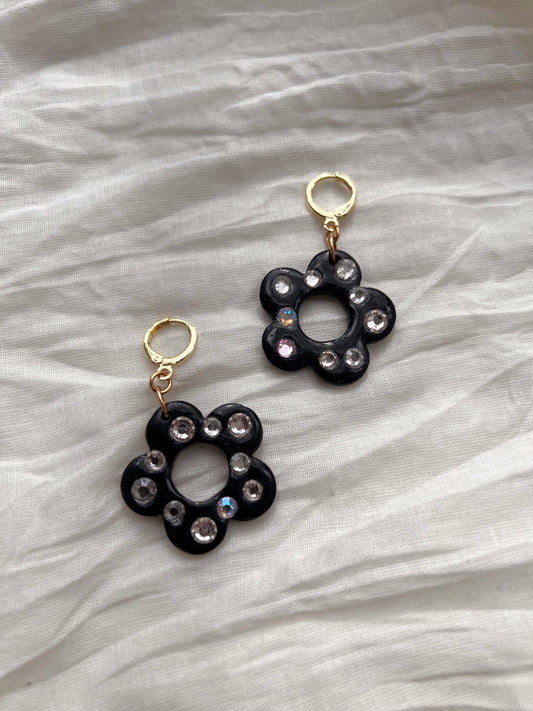 Bedazzled Flower Huggies