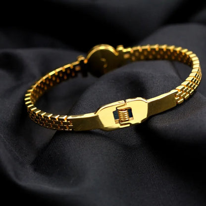 ENGRAVED LOVE BANGLE