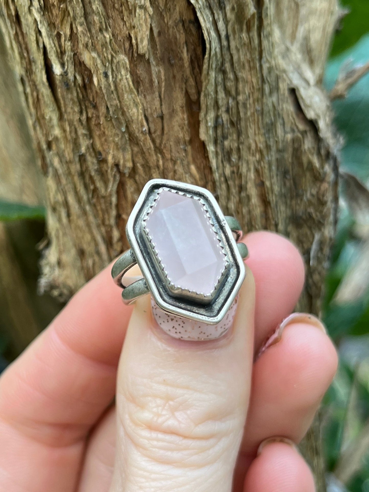 Rose Quartz Crystal Point Reservoir Ring
