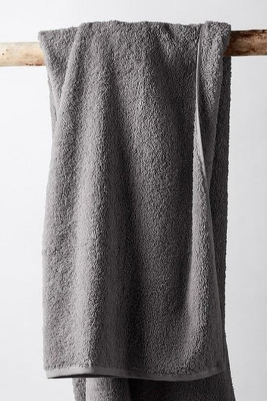 Coyuchi Cloud Loom Bath Towel Slate