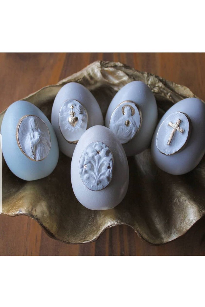 RELIGIOUS EGGS