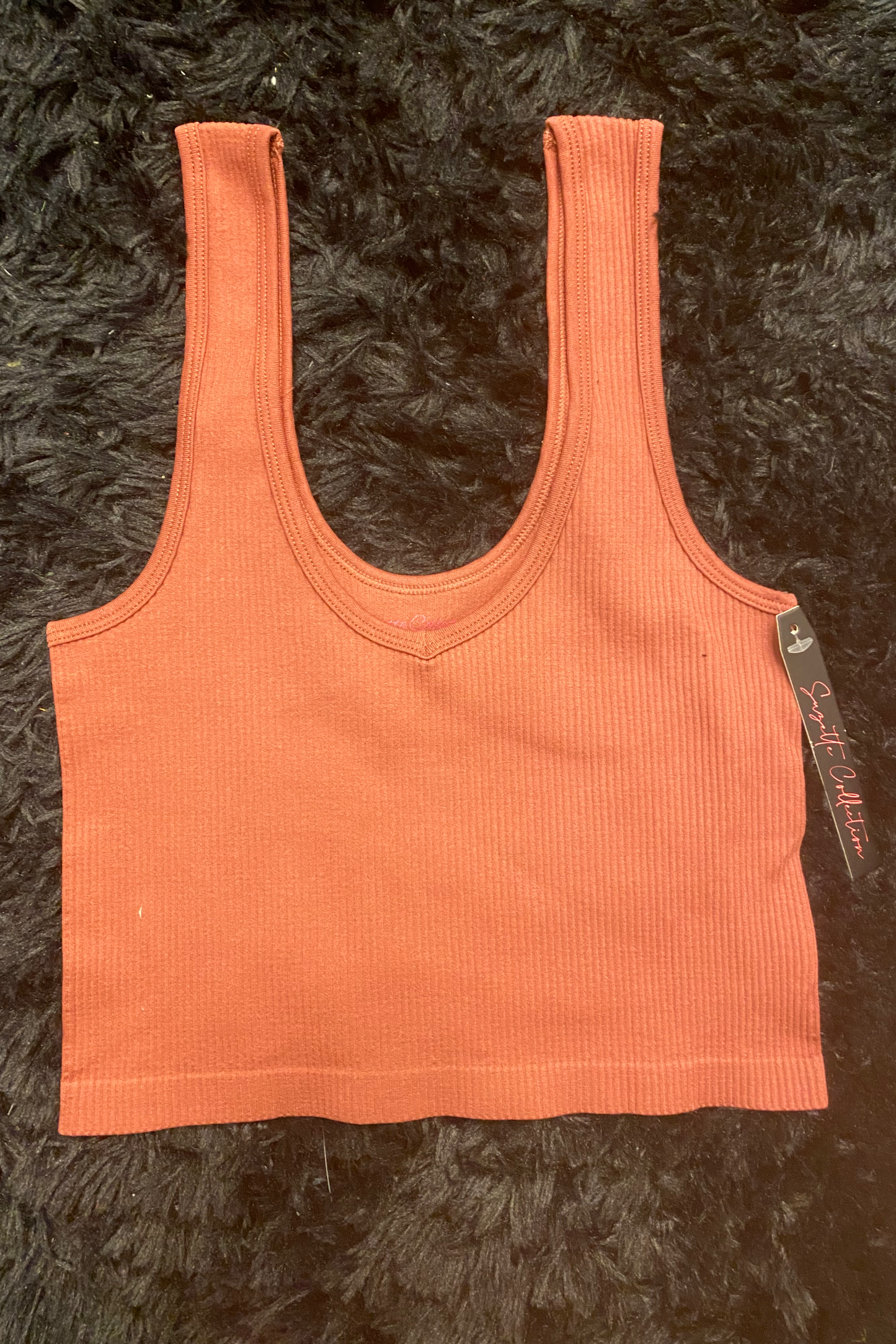 Ribbed V-Neck Brami