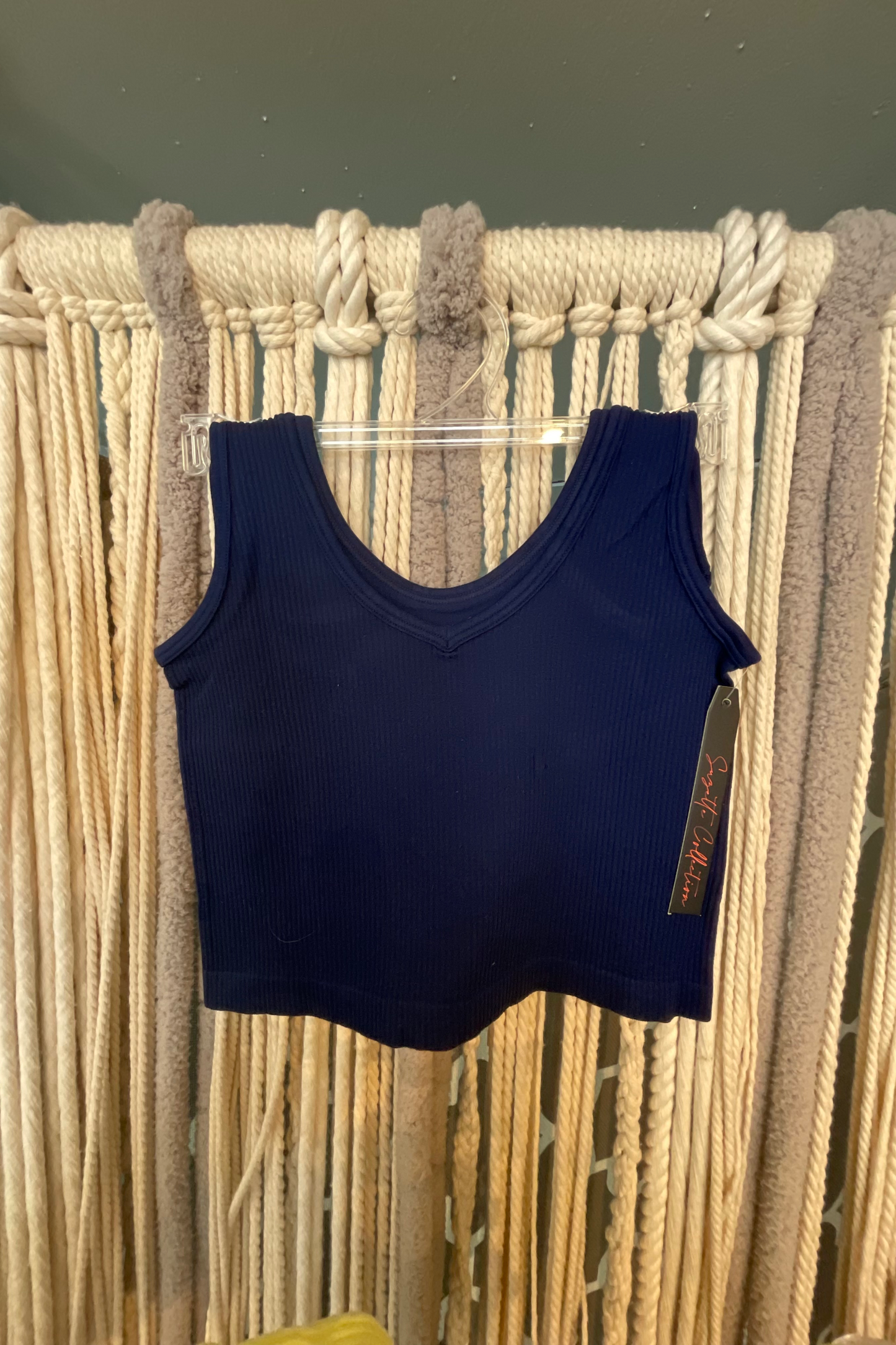 Ribbed V-Neck Brami