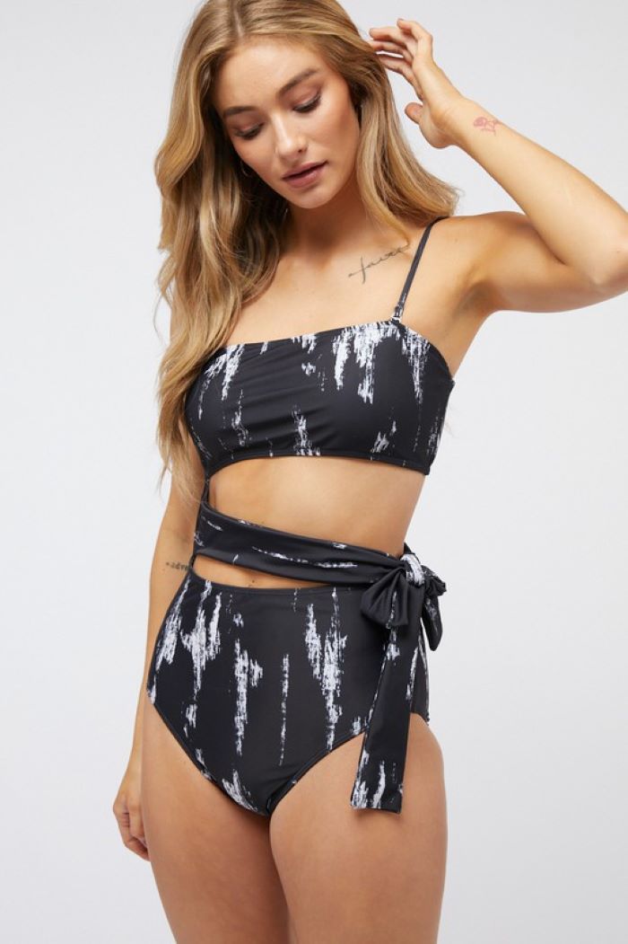The Roxanne One Piece
