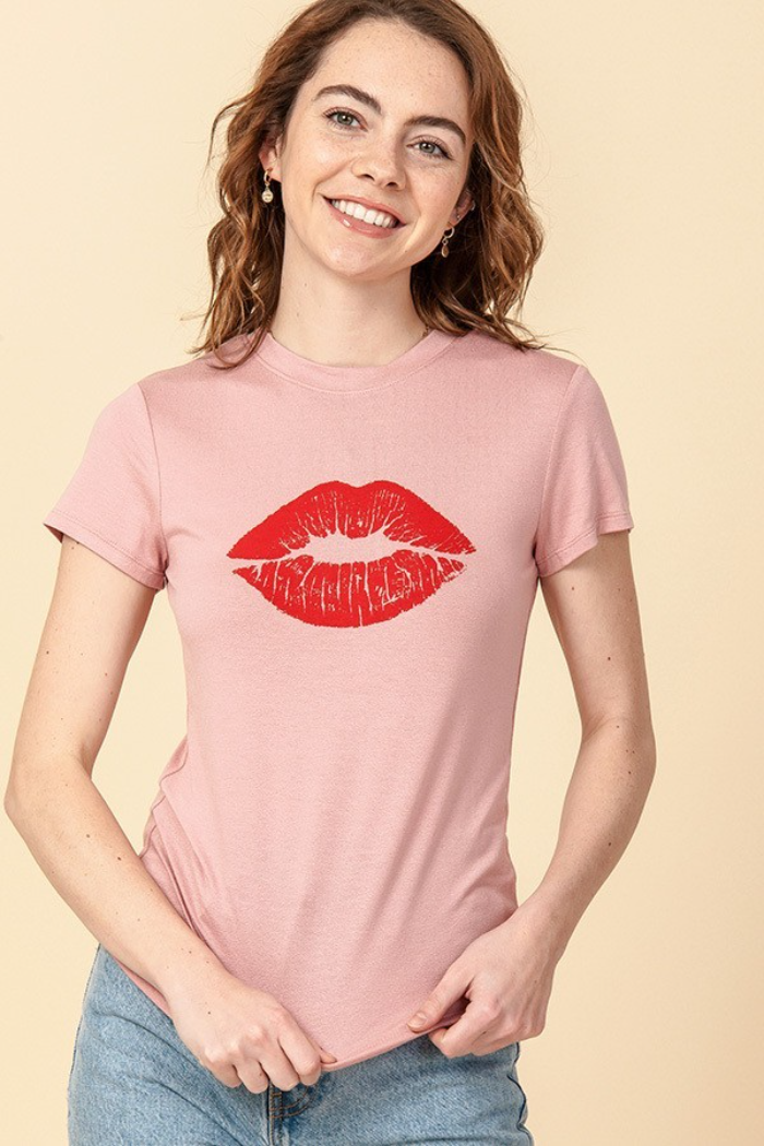 Red Lips Print Rose Tee