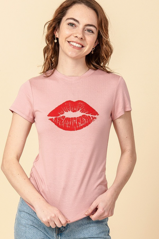 Red Lips Print Rose Tee