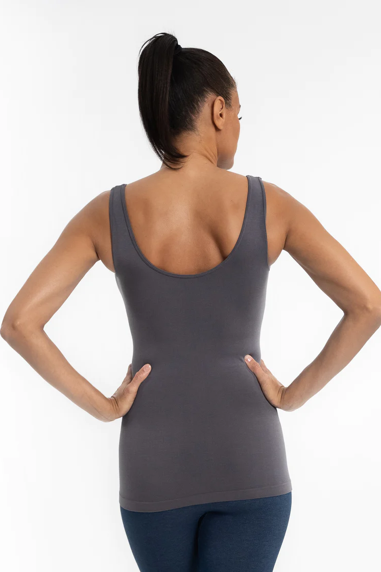 Reversible v-neck/scoop neck tank