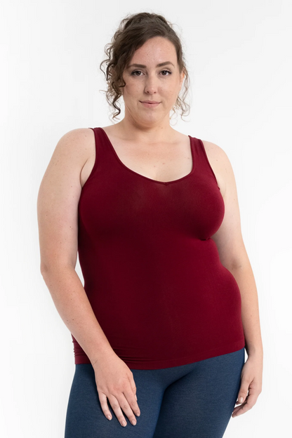 Reversible v-neck/scoop neck tank