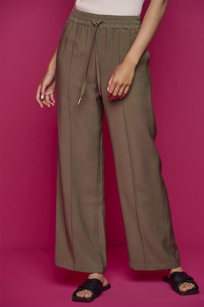 Daluz Lightweight Trouser