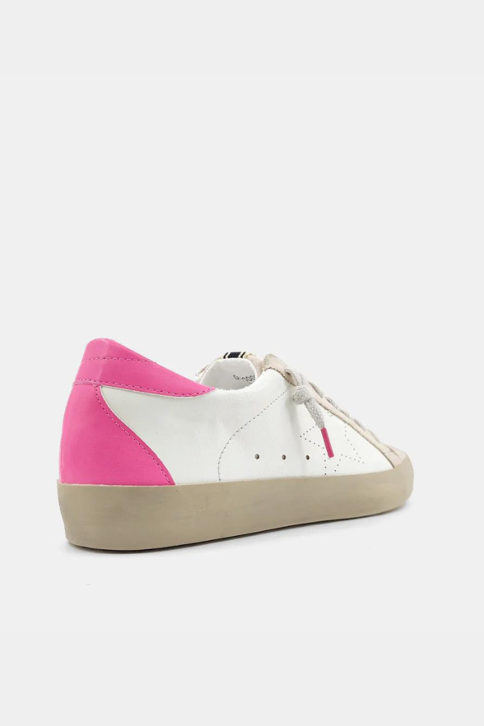 Mia Sneaker