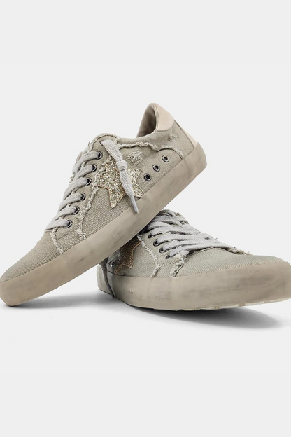 Paula Canvas Sneaker