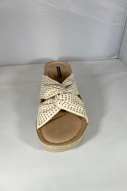 Jewel Criss-Cross Wedge