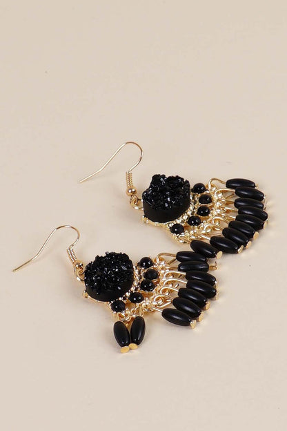 Dangle color earrings