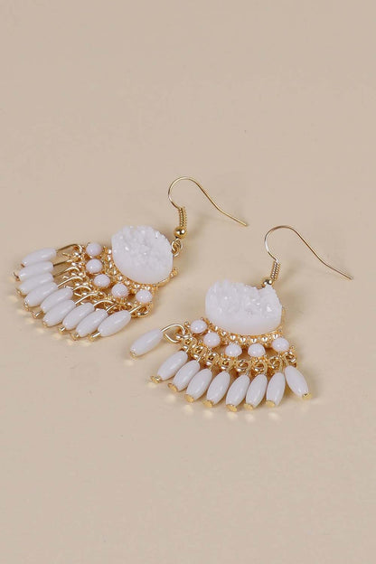 Dangle color earrings