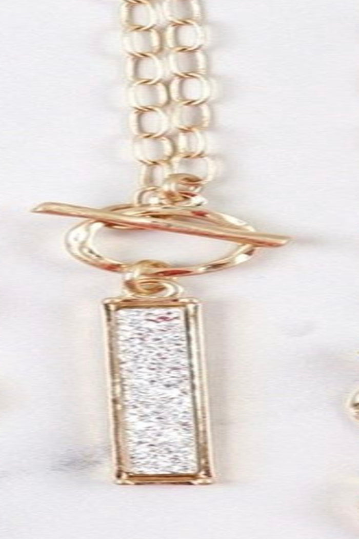 Druzy pendant necklace w/ earrings