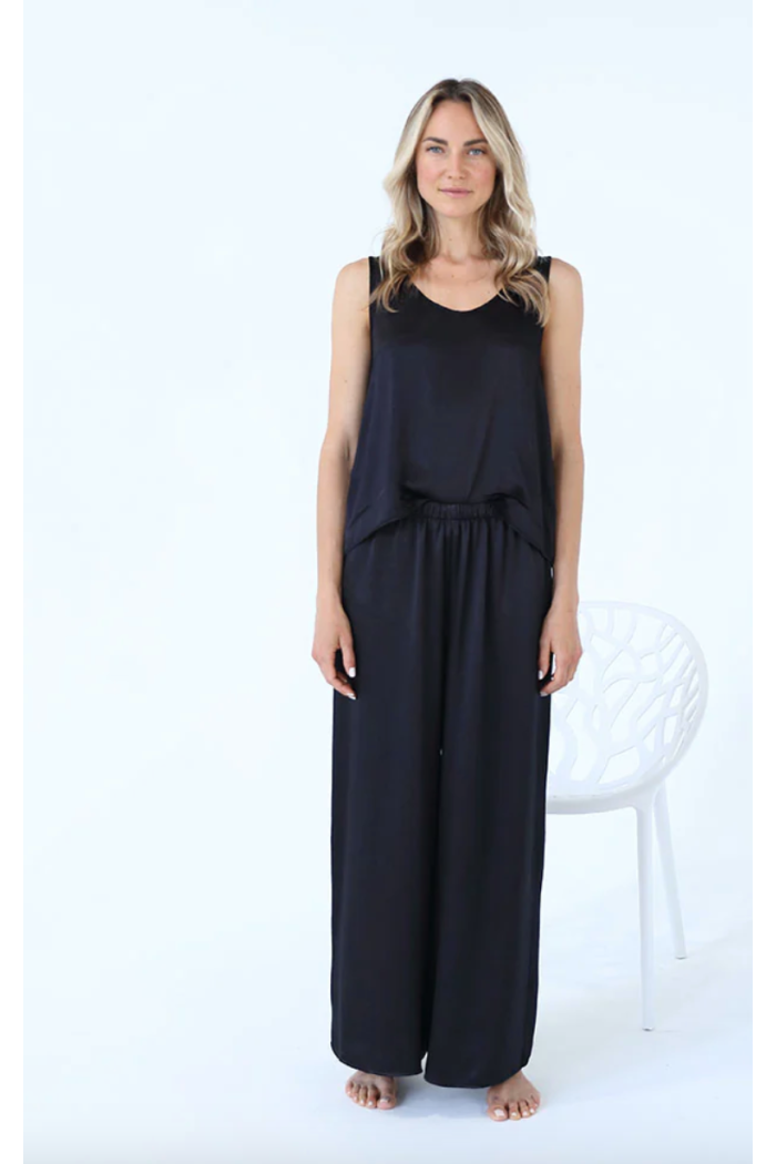 MO-CROP SATIN PANT