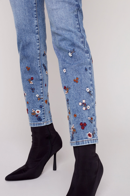 Embroidered bottom slim pant