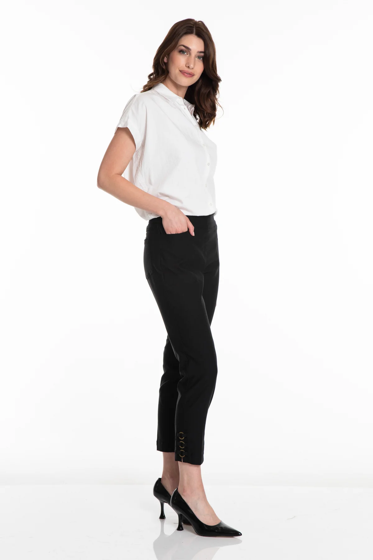 PULL-ON ANKLE PANT WITH RING HEM VENTS