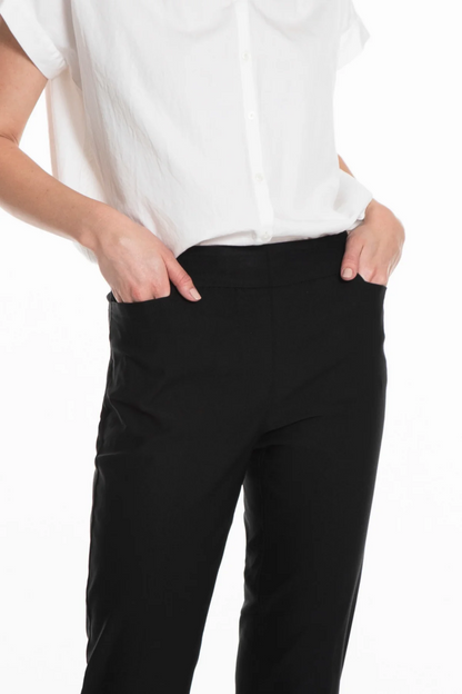 PULL-ON ANKLE PANT WITH RING HEM VENTS