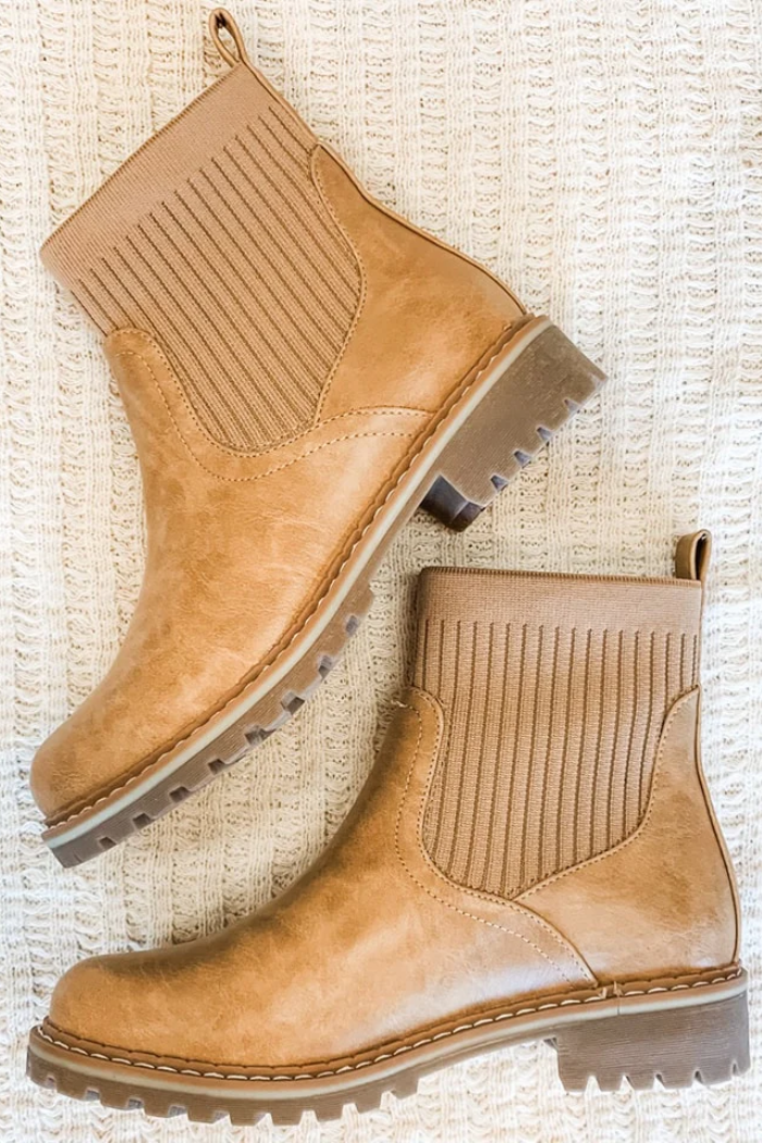 Corky's Cabin Fever Caramel Boot