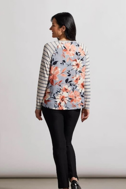 Long Sleeve Raglan Crew Neck Top