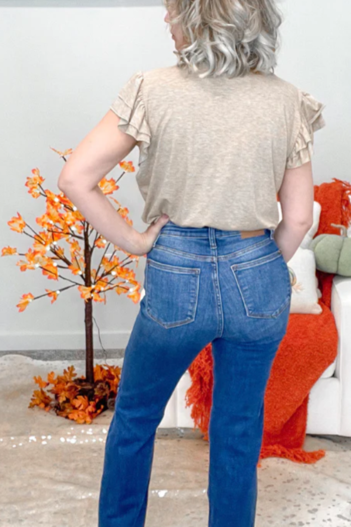 HIGH WAIST DESTROYED KNEE FRAYED HEM STRAIGHT LEG JEANS