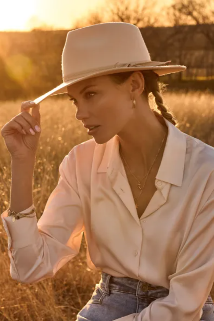 FLOWY SATIN BUTTON-UP SHIRT