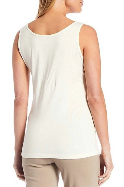 Double scoop neck tank