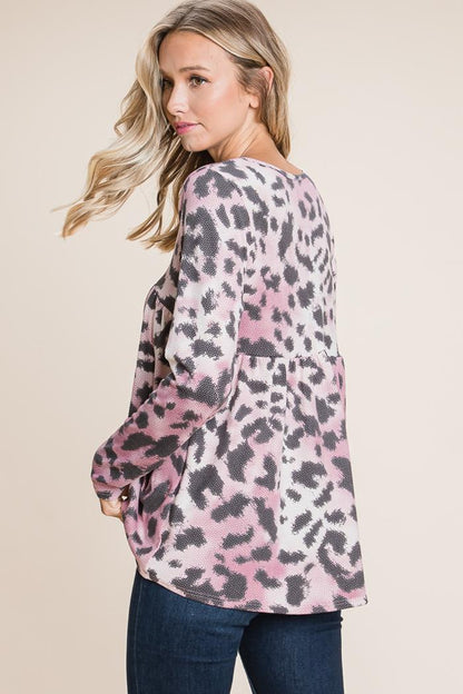 MAGENTA BLACK HEXA PATTERN ANIMAL PRINT TOP