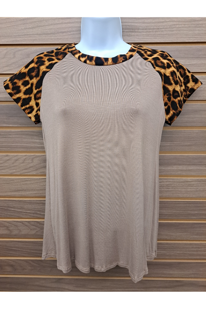 Leopard sleeve solid bodice tee
