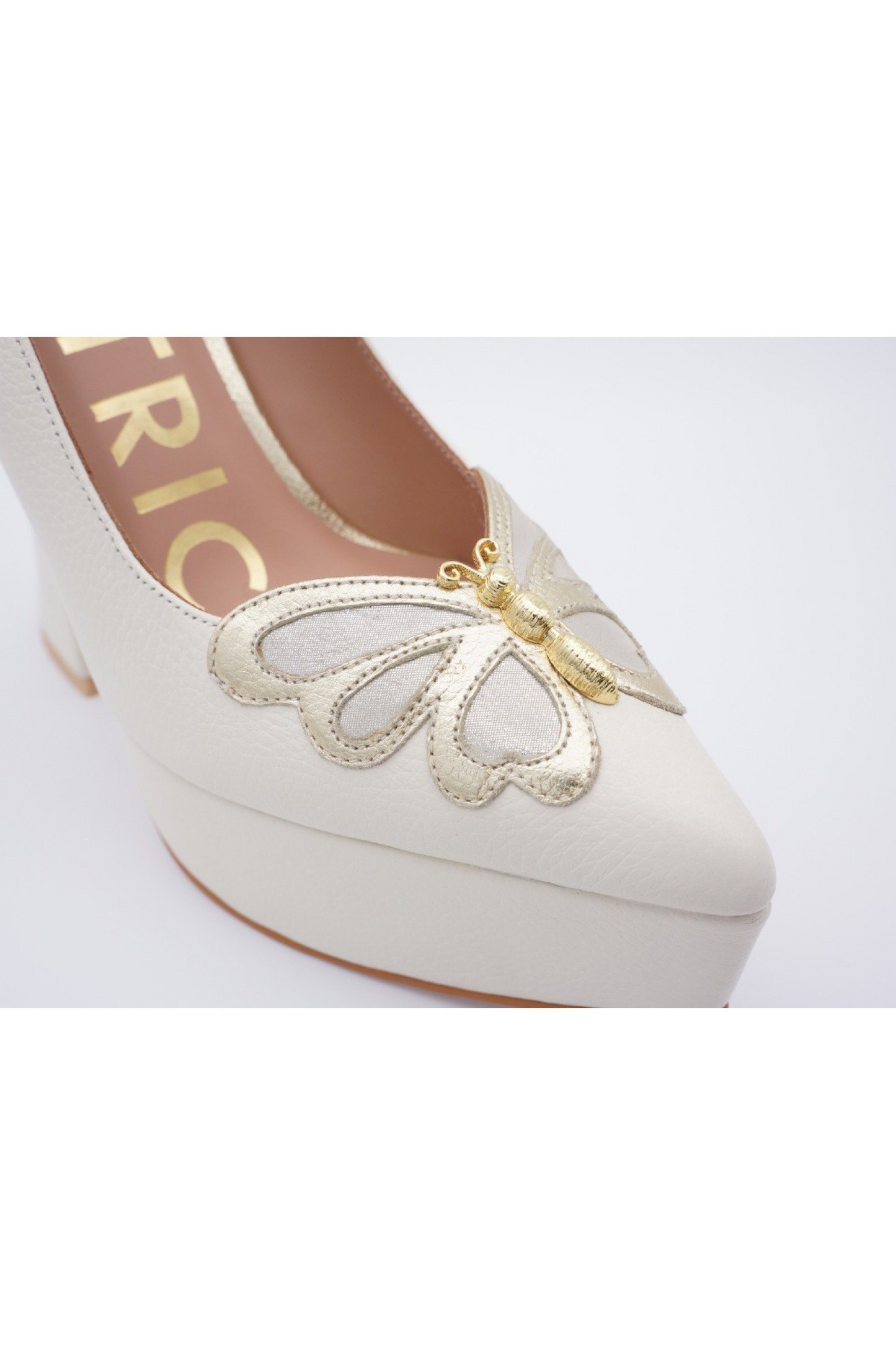 MARTINA PLATFORM