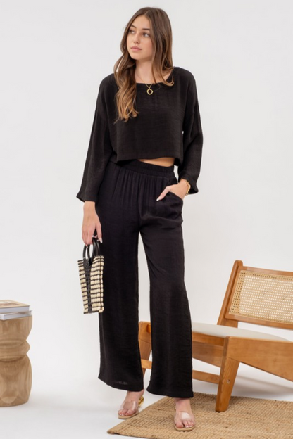 Lightweight Cropped Top and Pants Set