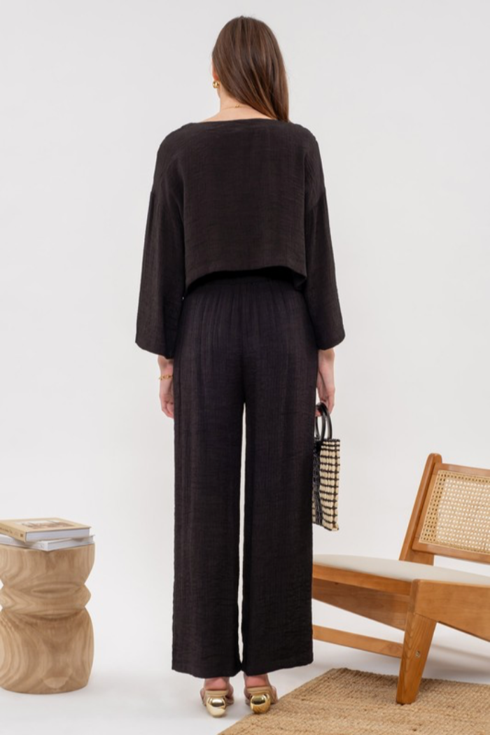 Lightweight Cropped Top and Pants Set